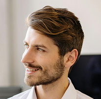 Líder en tecnología fintech y cripto, Michael Brennan, CTO, en un retrato